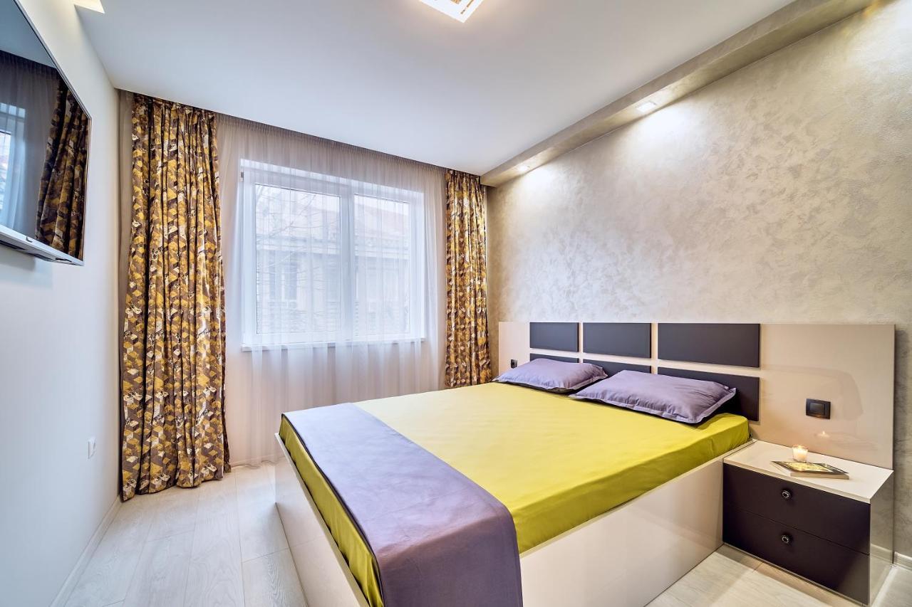 Апартамент S Apart Warna Exterior foto